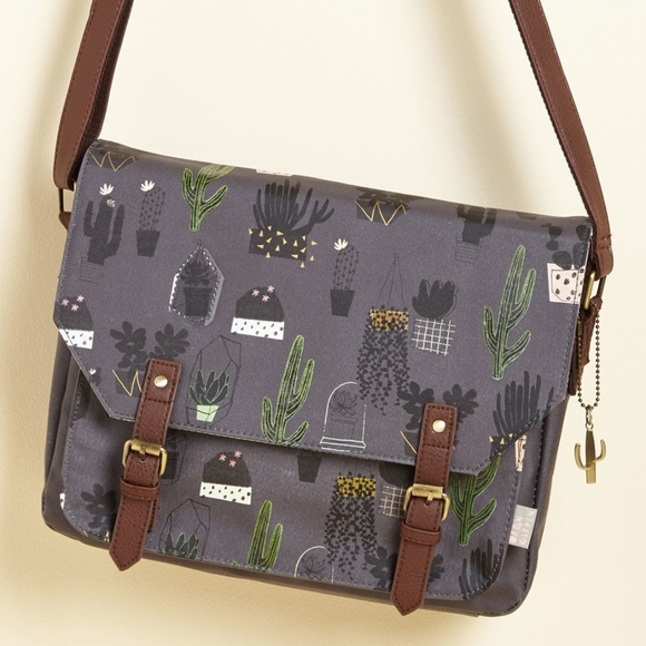 ModCloth Handbags - ModCloth "Stop by and Say Aloe" Bag